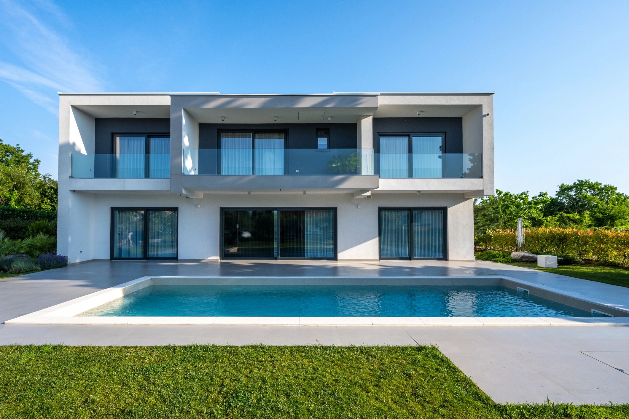 Well-kept home exterior inviting homeowners to inquire about service